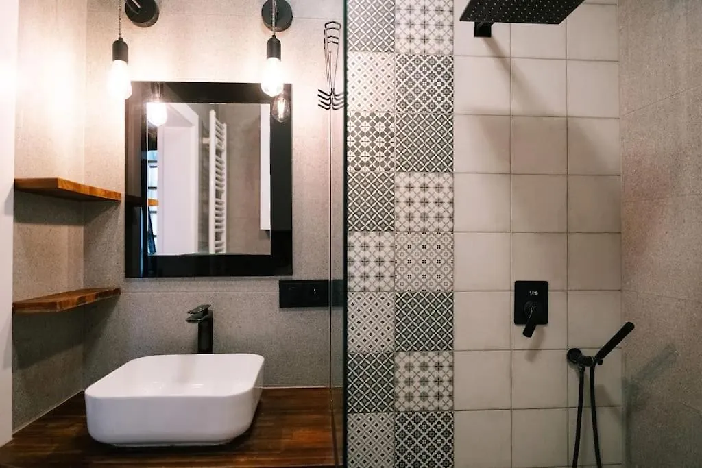 Brzeska Business Apartments By Rentujemy Varsovia Polonia